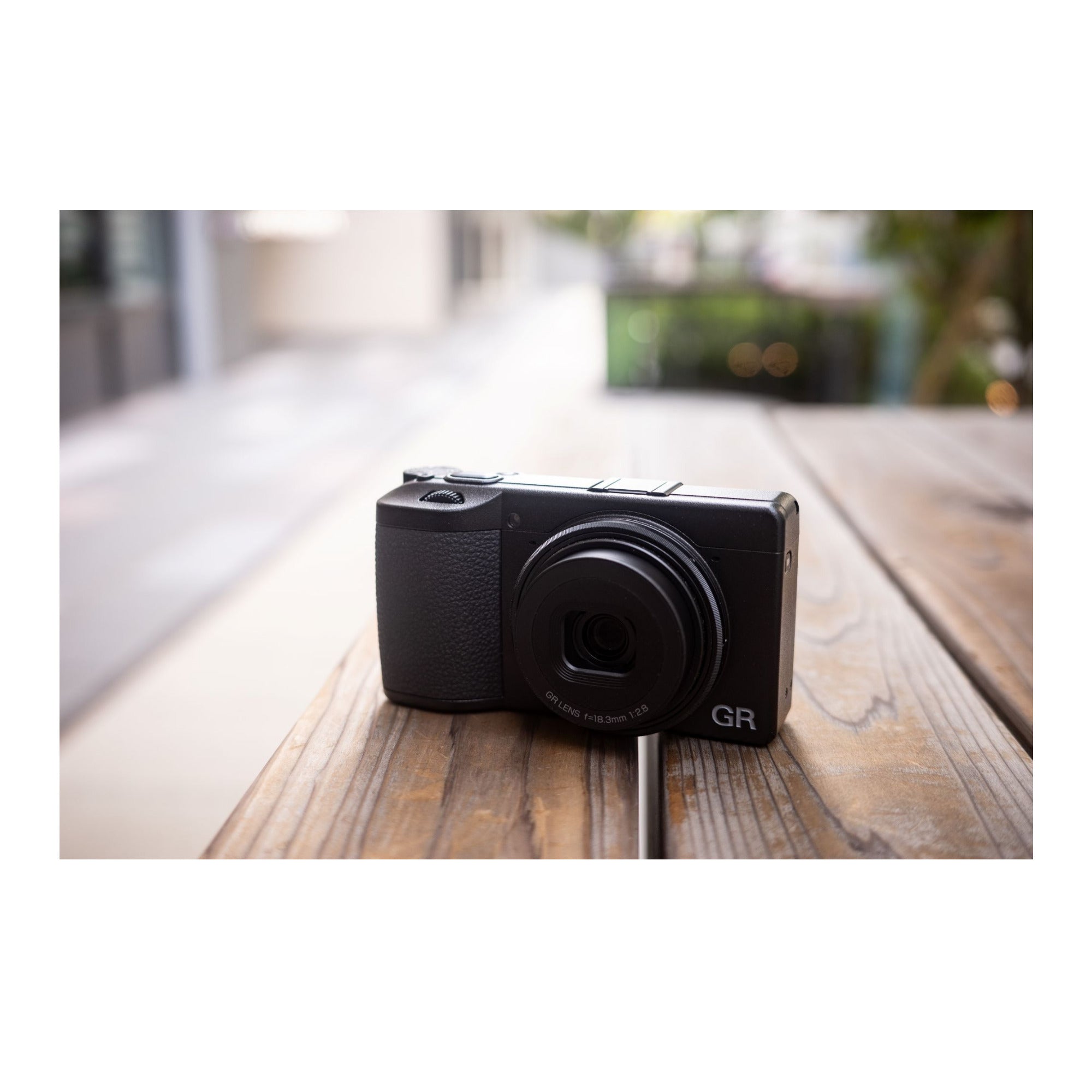 RICOH GR IV HDF Premium Compact Camera with Highlight Diffusion