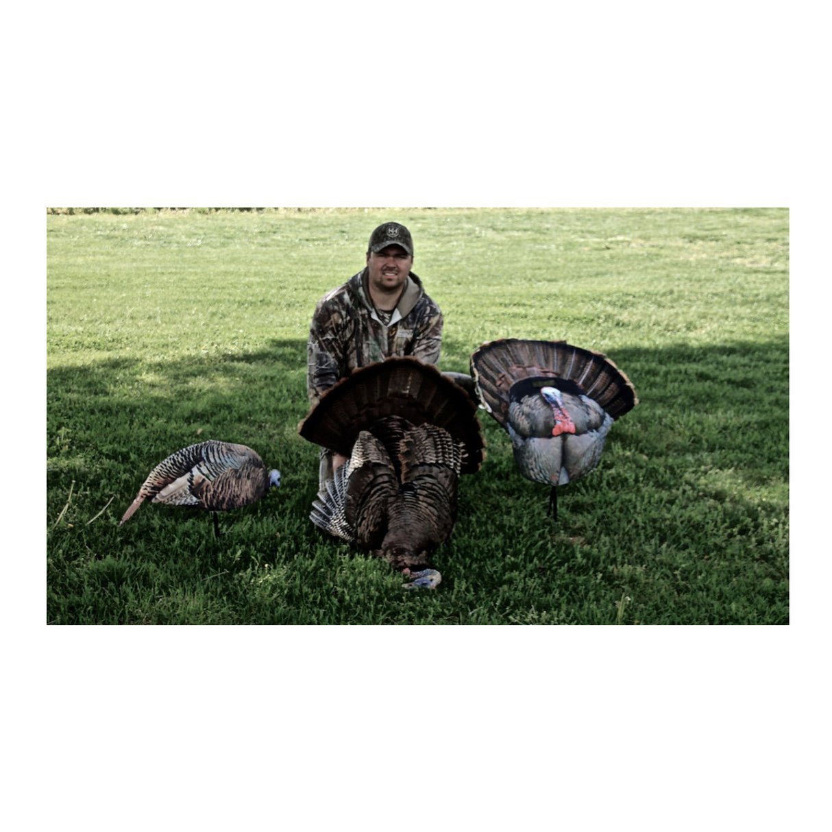 Montana Decoy Dinner Belle Hen Decoy - Compact and Portable