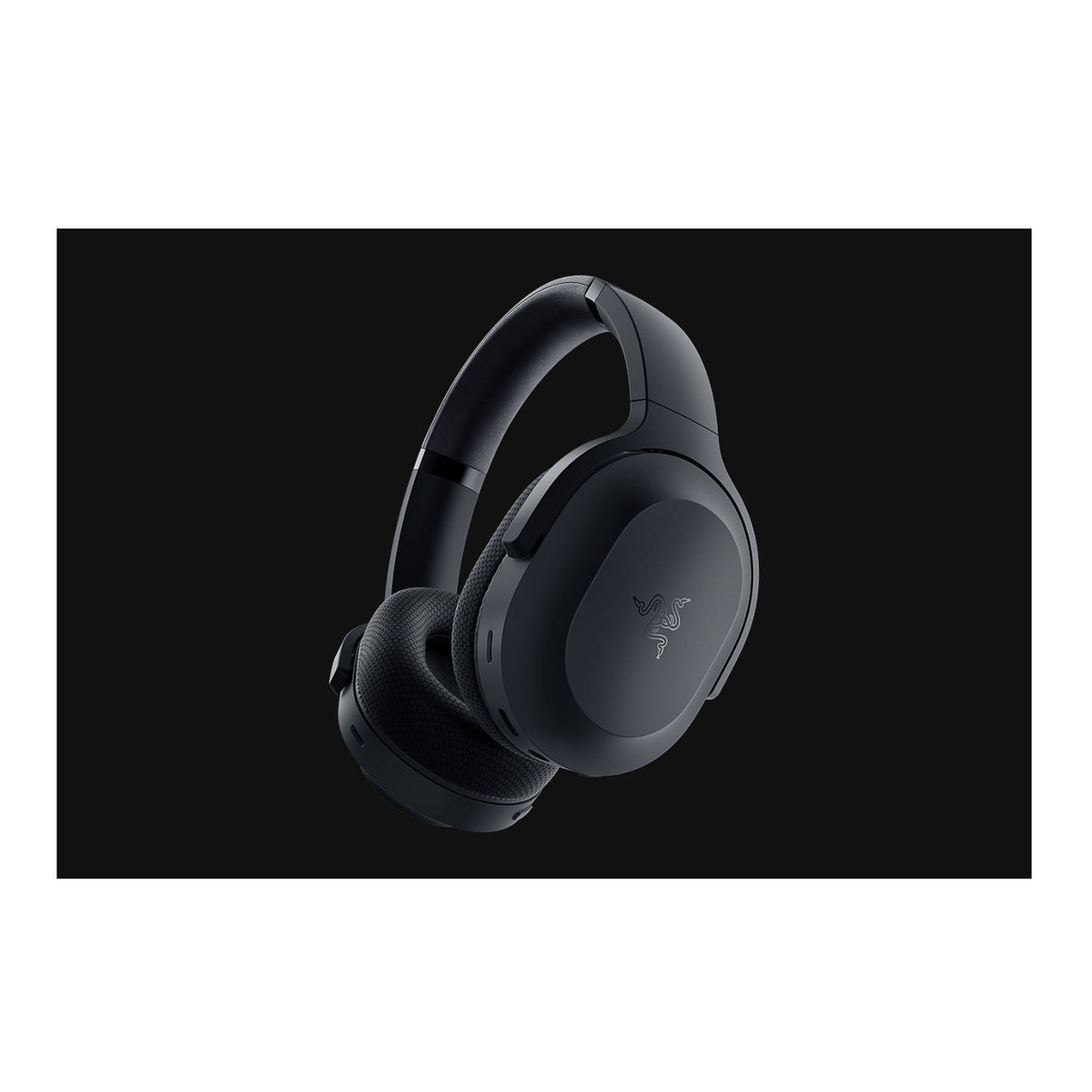 Razer Barracuda Wireless Gaming Headset with Dual Wireless and THX Spatial Audio (Open Box)