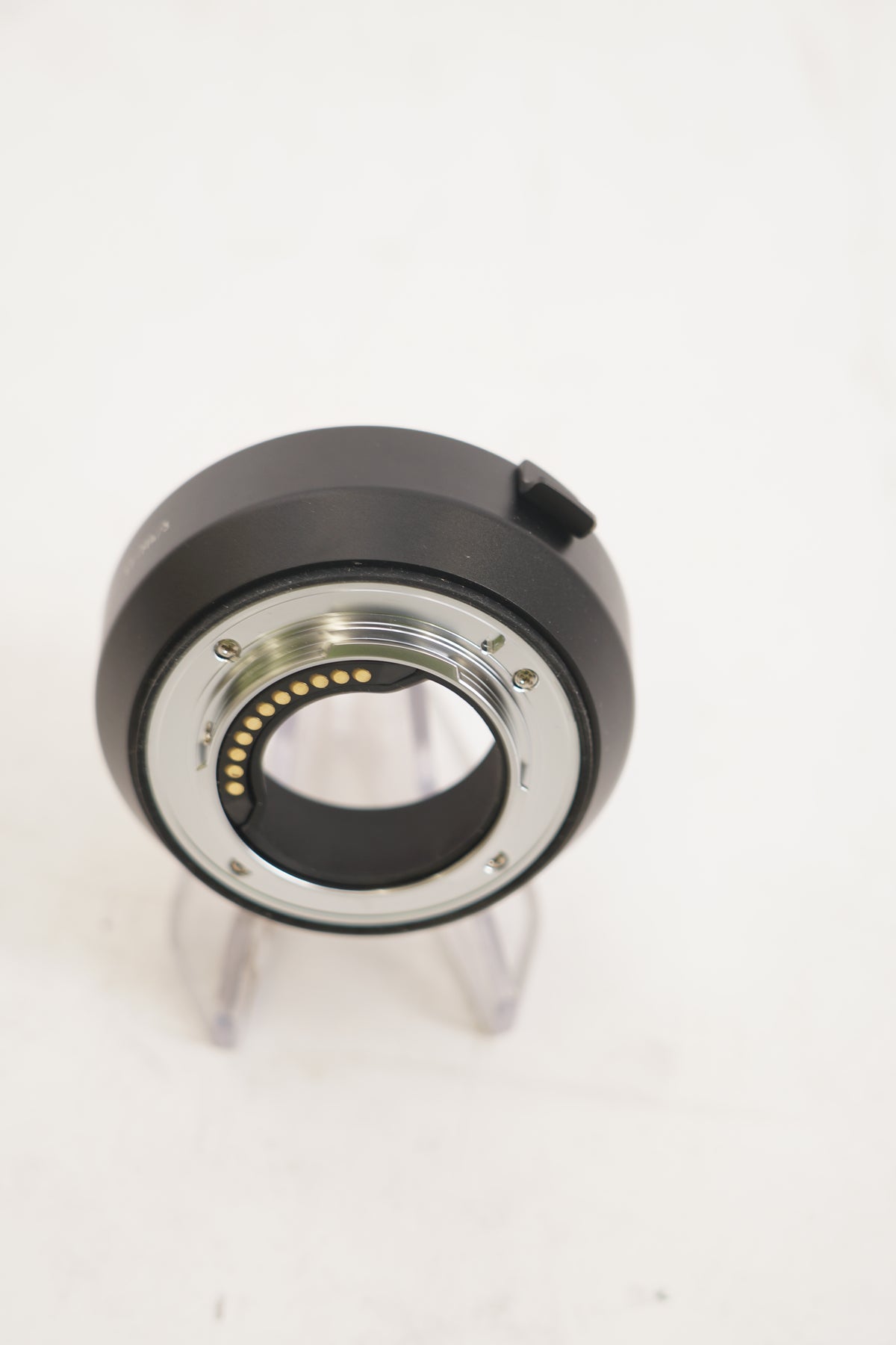 Urth Lens Mount Adapter Compatible with Lens to Micro Four Thirds Camera Body (Used)