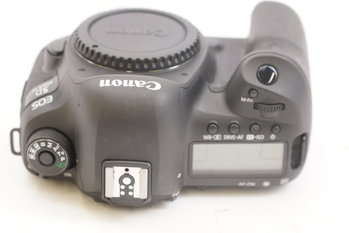 Canon EOS 5D Mark IV DSLR Camera (Body Only) (Open Box)