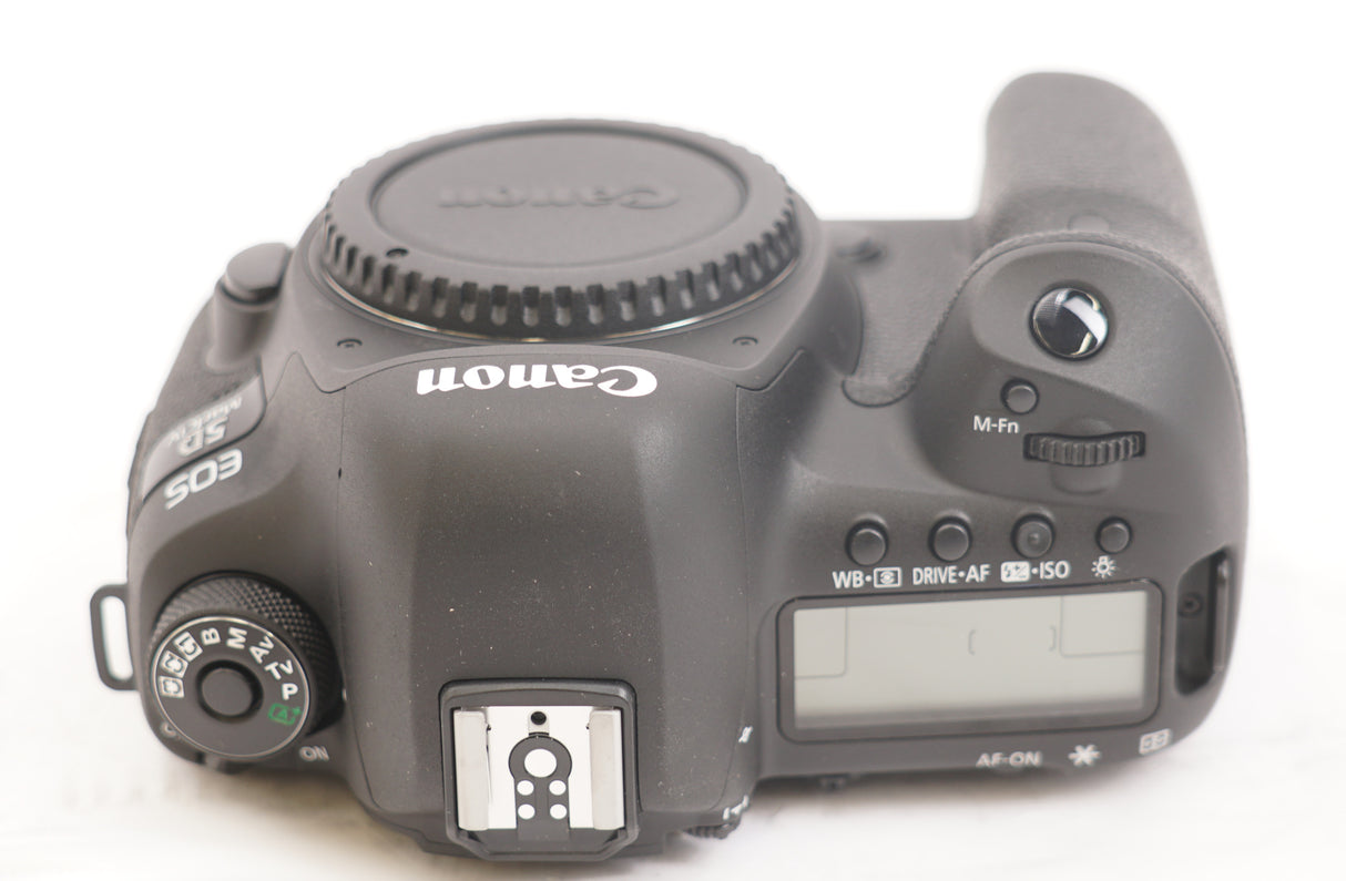 Canon EOS 5D Mark IV DSLR Camera (Body Only) (Open Box)