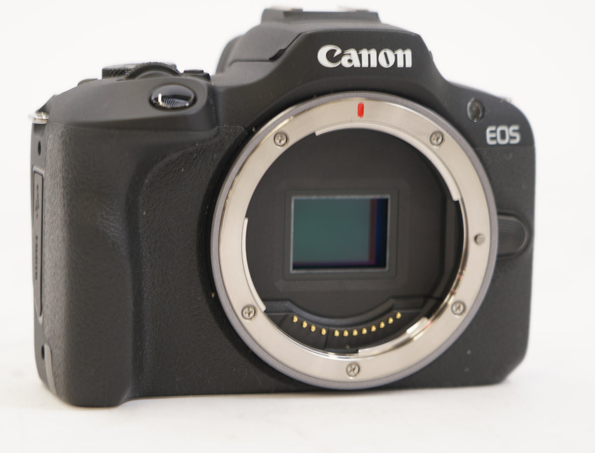 Canon EOS R100 Mirrorless Camera with 18-45mm and 55-210mm Lenses (Used)