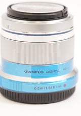 Olympus M. Zuiko Digital 45mm f/1.8 Lens (Four Thirds System, Silver) (Used)