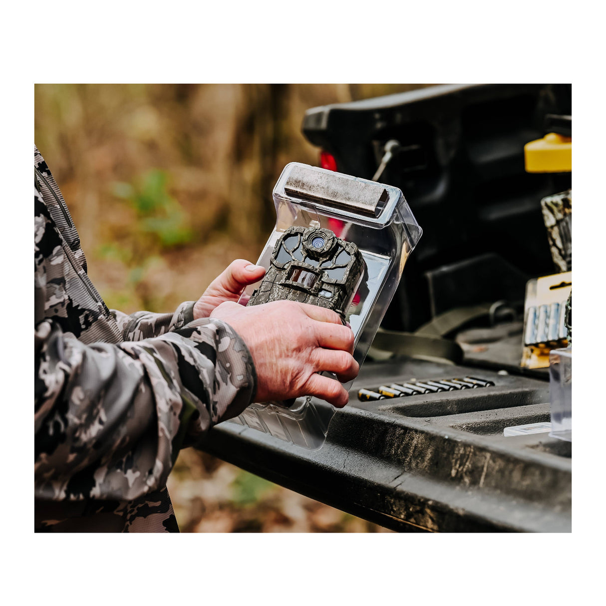 Browning Trail Camera Spec Ops Elite HP5 Ultra with Solar Power Pack Bundle