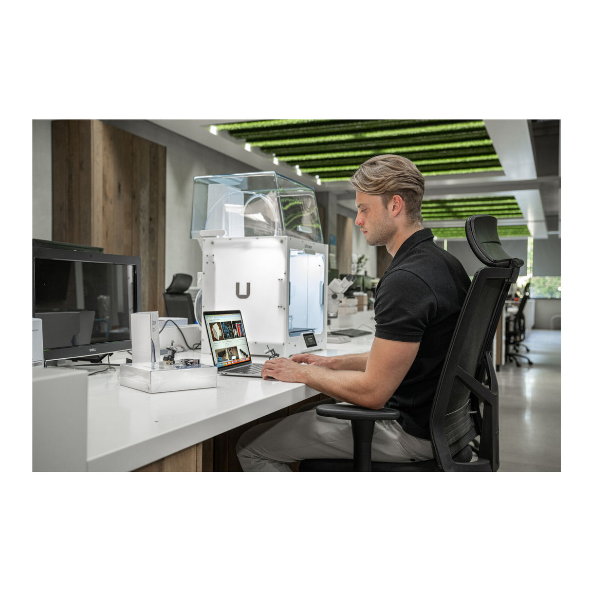 UltiMaker S6 Flex 3D Printer with Flexible Build Plate