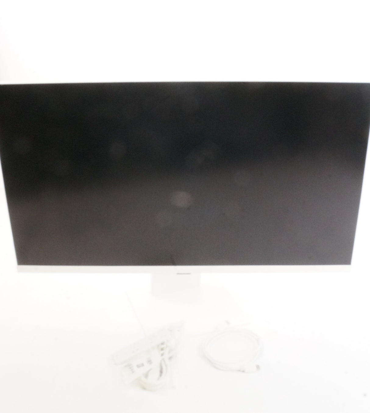 LG 37 Inch 4K UHD Smart Monitor IPS webOS AirPlay 2 Built-In Speaker (White) (Used)