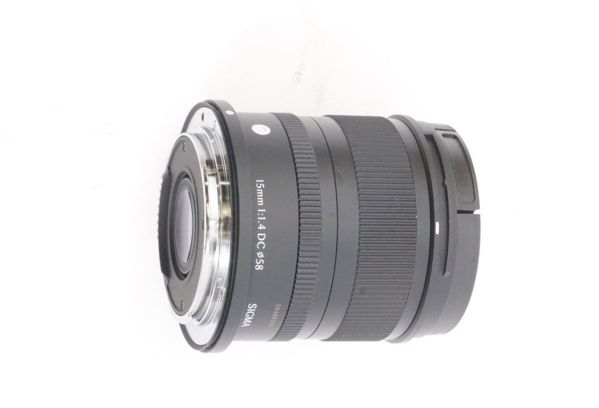 Sigma 15mm F1.4 DC Contemporary Lens for Mirrorless Cameras (Canon RF Mount) (Used)