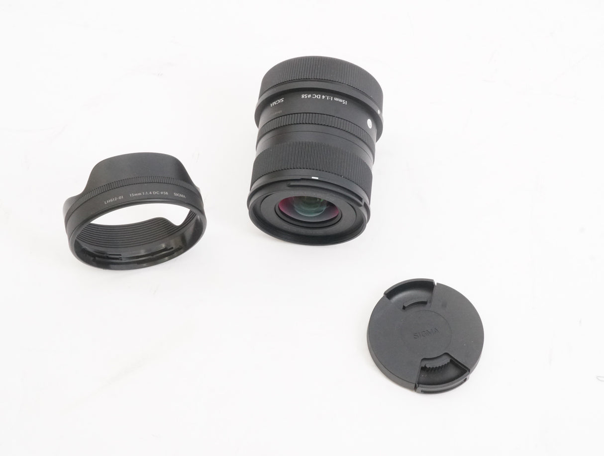 Sigma 15mm F1.4 DC Contemporary Lens for Mirrorless Cameras (Canon RF Mount) (Used)
