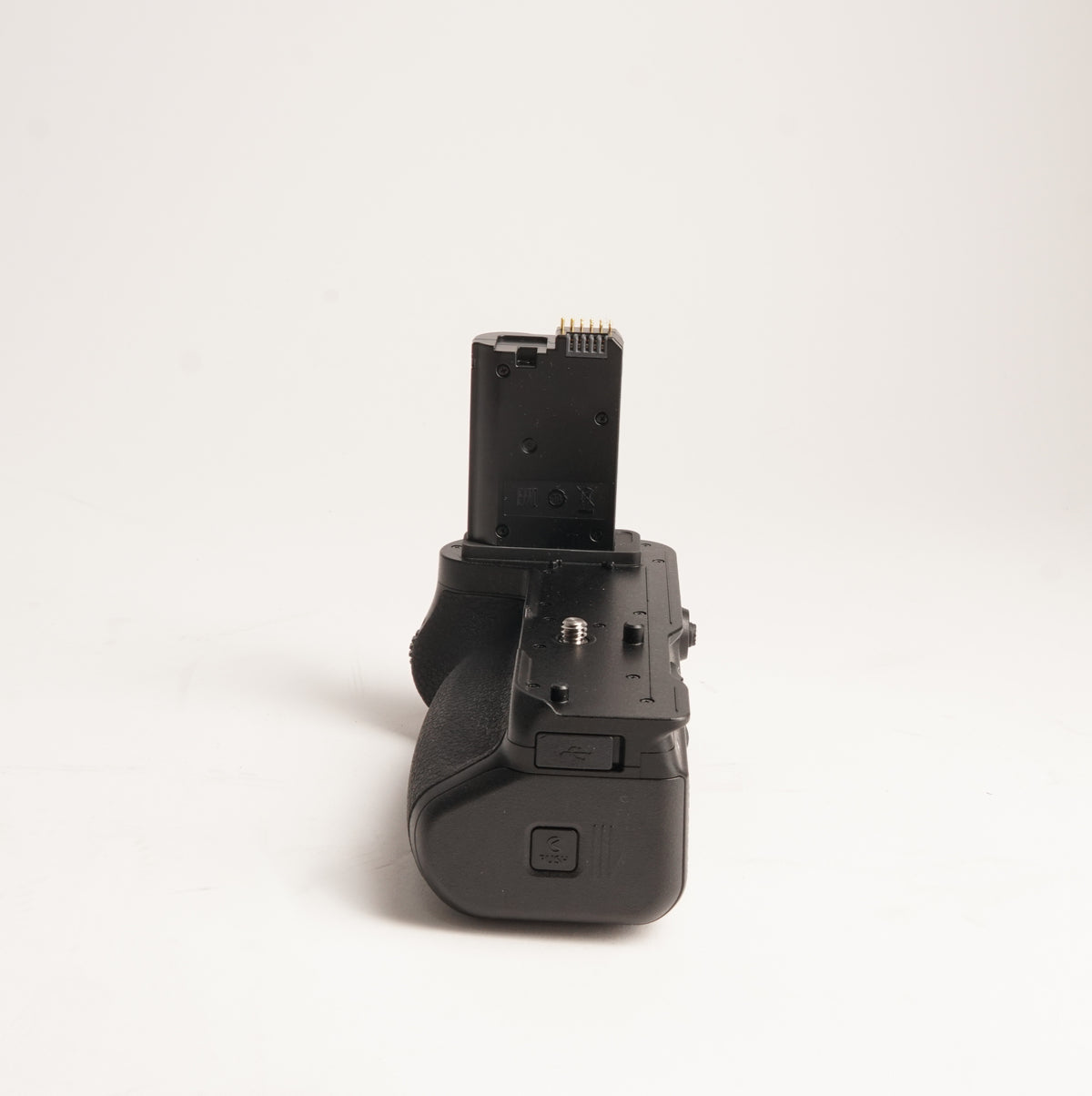 Nikon MB-N12 Power Battery Pack (Open Box)