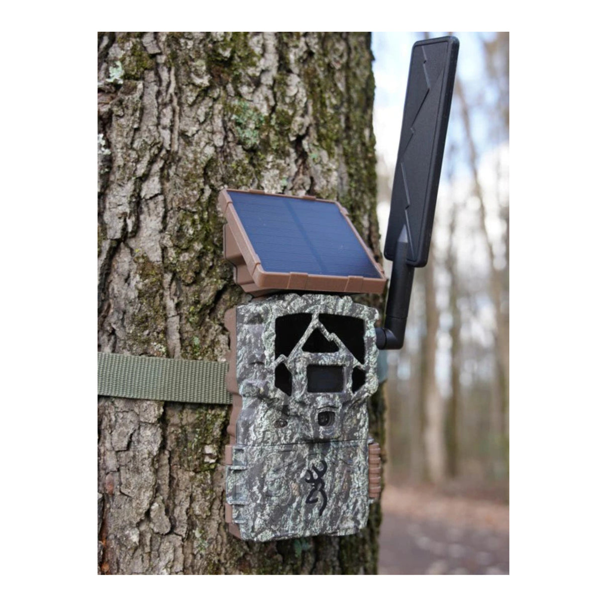 Browning Trail Camera Defender Wireless Pro Scout Max HD Solar (Camo) Bundle