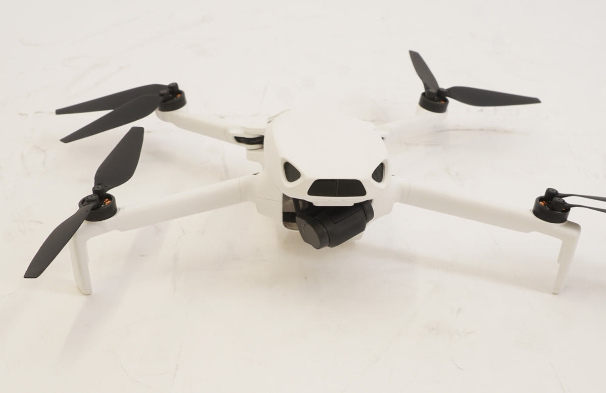 SKYROVER S1 Mini Camera Drone Combo with 4K/60fps Video, 3-Axis Gimbal (White)