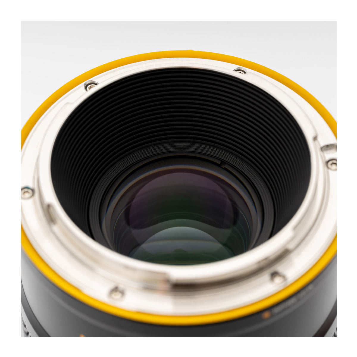 NiSi 16mm f/2.8 ASPH. Ultra-Wide Medium Format Lens (Hasselblad XCD Mount)