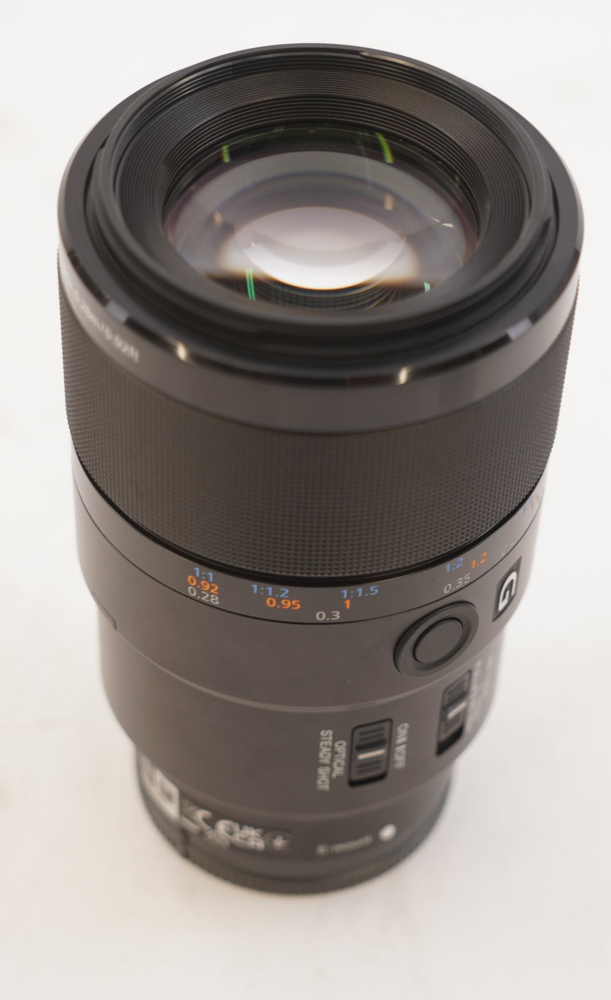 Sony FE 90mm f/2.8 Macro G OSS Full-Frame E-Mount Macro Lens (Used)