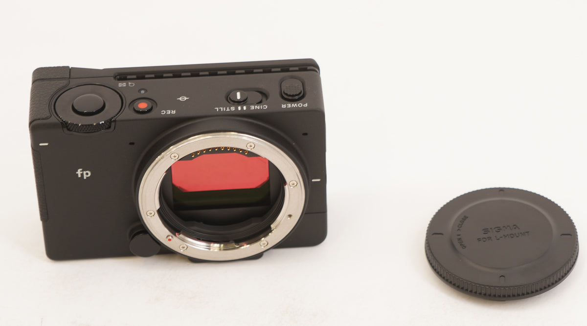 Sigma fp Mirrorless Full-Frame Digital Camera