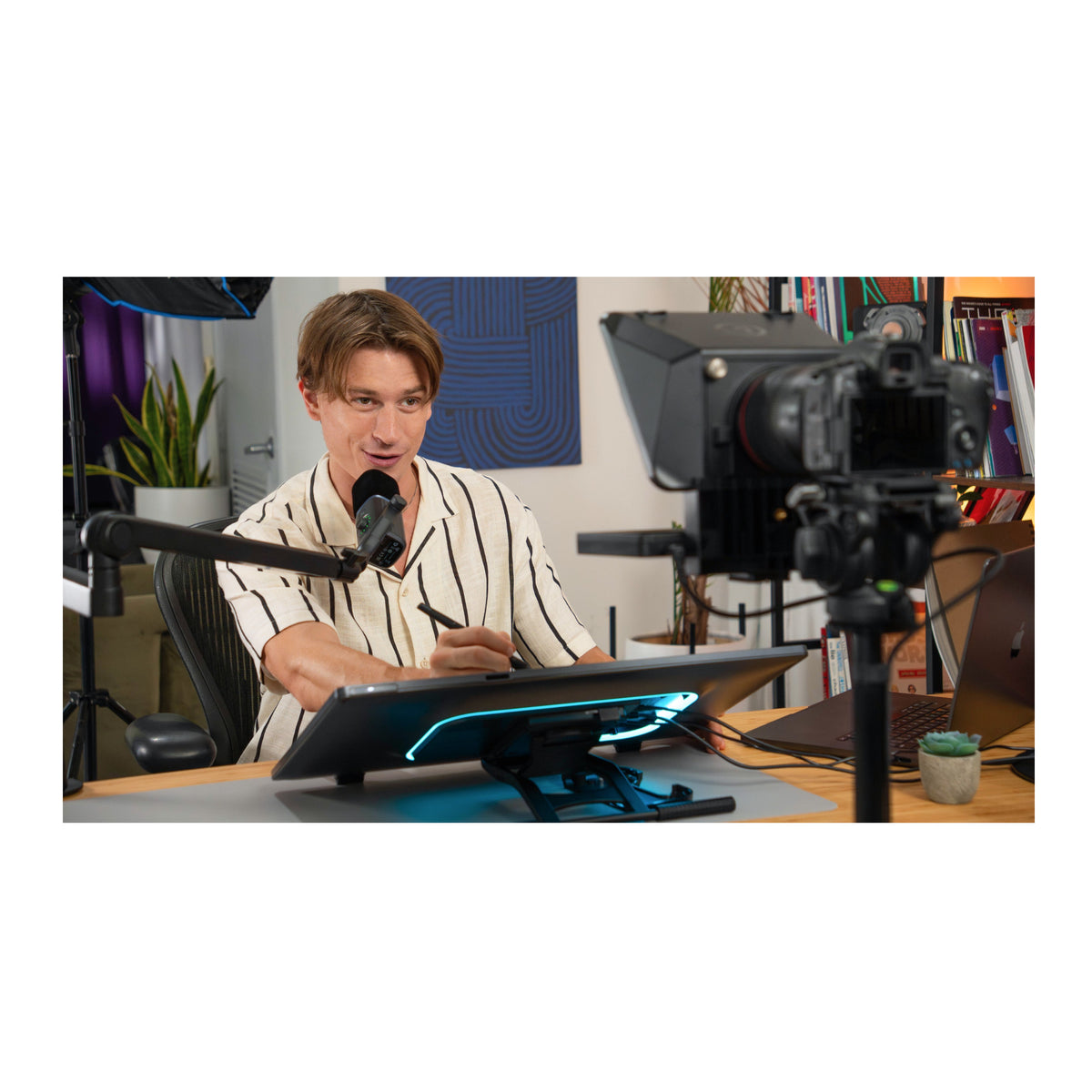 amaran Mic Wireless Microphone Desktop Stand Kit for Live Streaming, Podcasting (Charcoal)