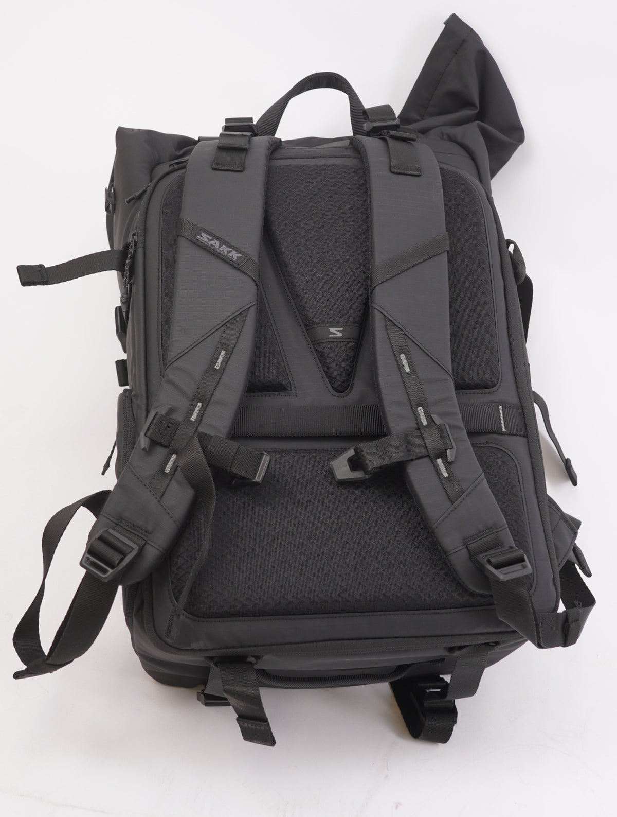 Sakk Gear Rolltop Ranger Water-resistant Camera Backpack (25L, Black) (Used)