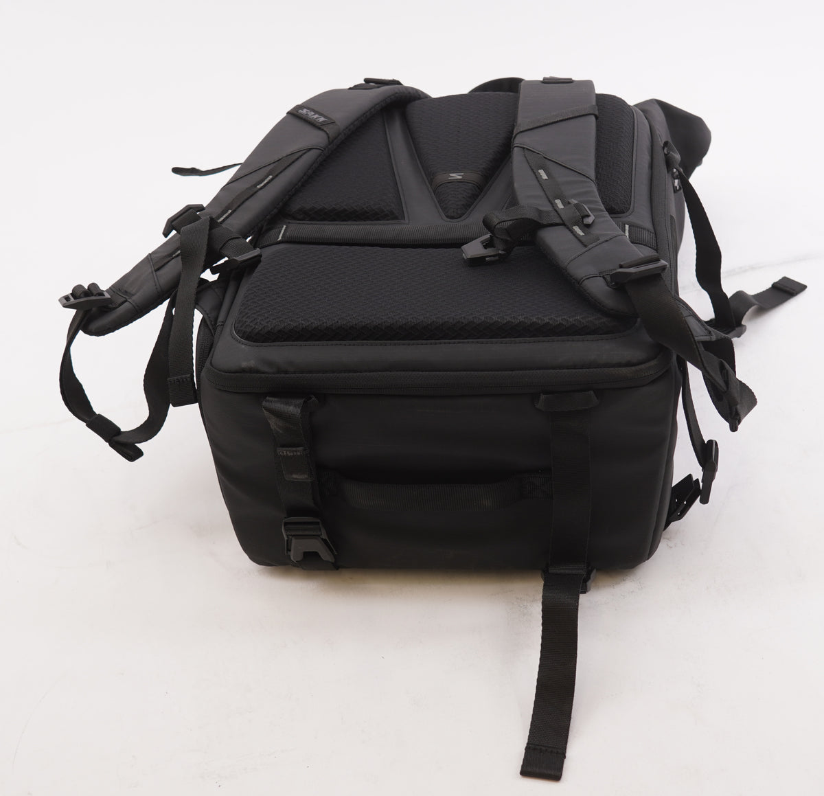 Sakk Gear Rolltop Ranger Water-resistant Camera Backpack (25L, Black) (Used)