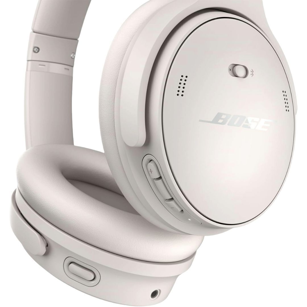 Bose QuietComfort Noise Cancelling Headphones (White Smoke) with 45W USB-C Smart Display Charger