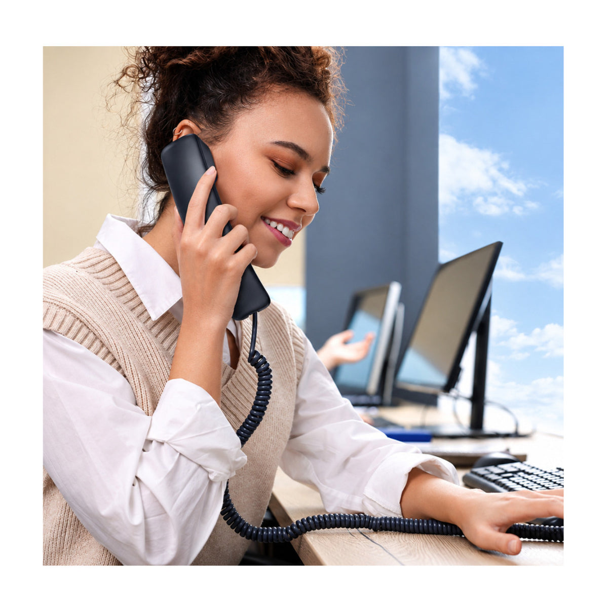 Yealink T73U Business Corded IP Phone with 12 SIP Accounts, 2.8-inch Color Display, and HD Audio
