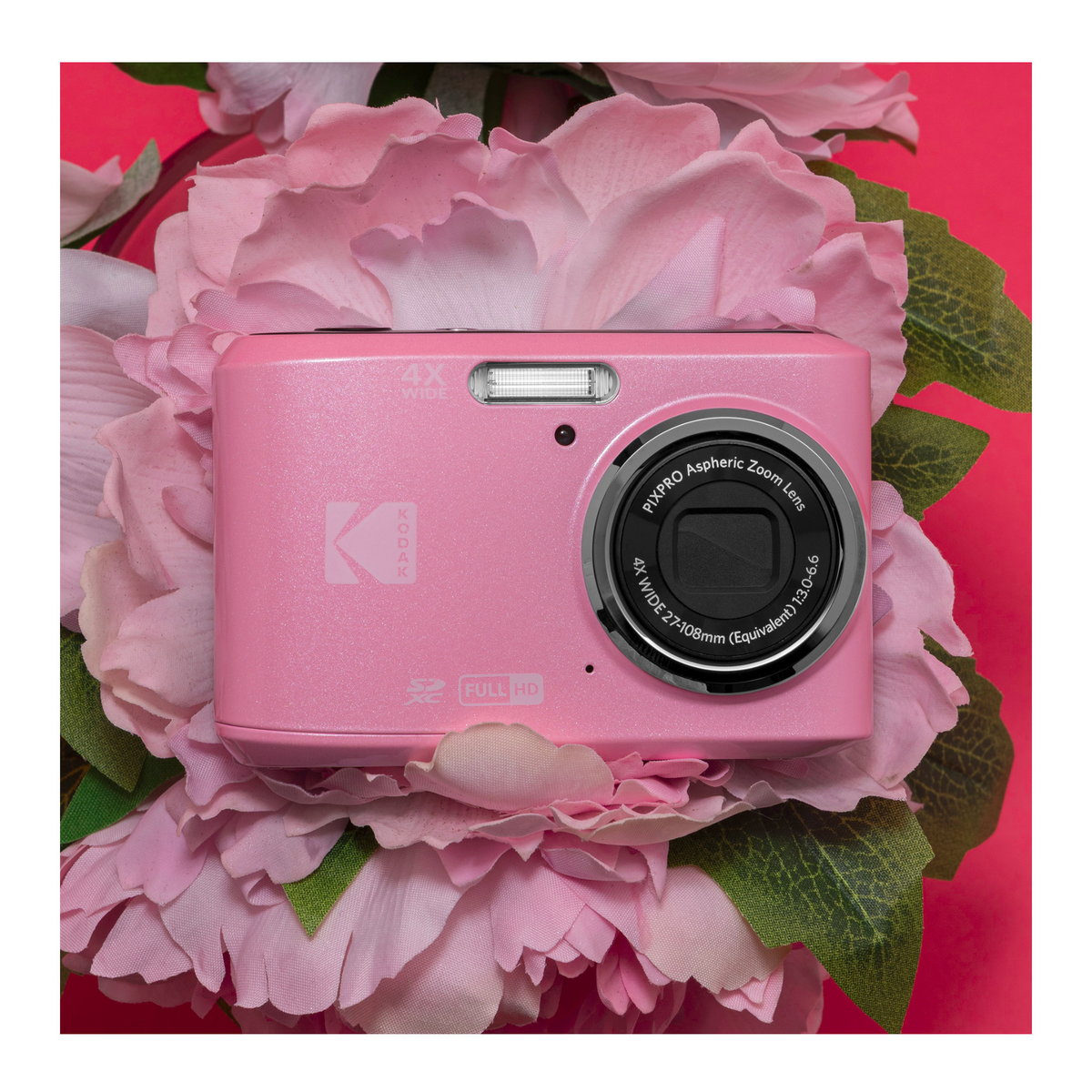Kodak PixPro FZ45 Friendly Zoom Digital Camera with Silicone Case (Pastel Pink)