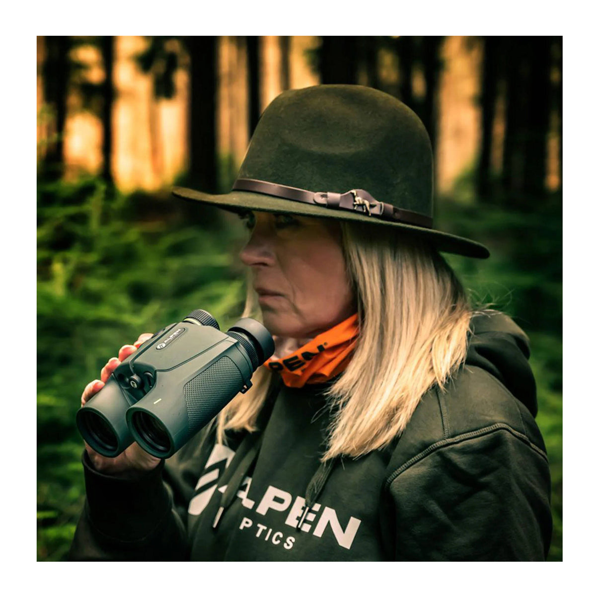 Alpen Optics Apex XP 10x42 ED Rangefinding Binocular