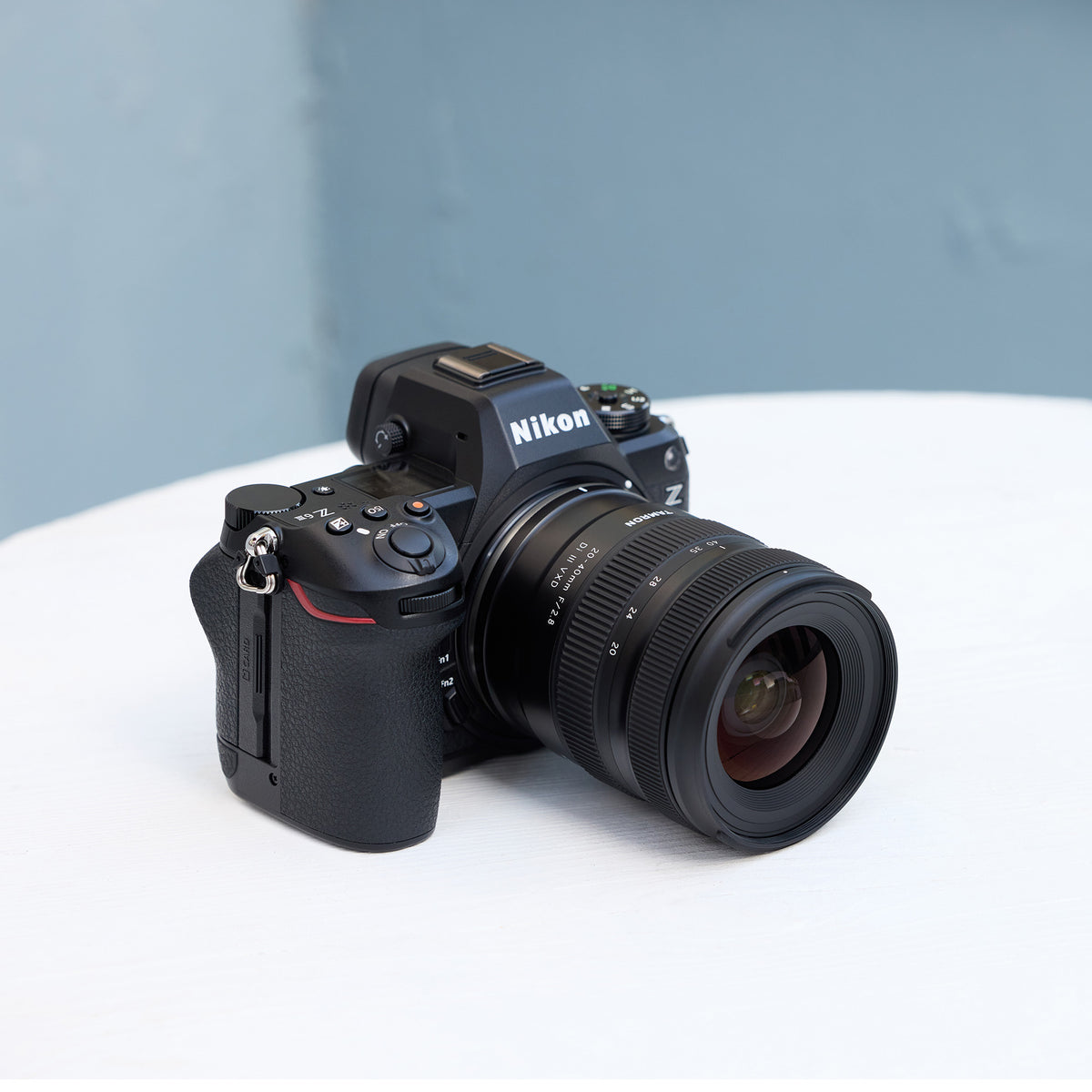 Tamron 20-40mm f/2.8 Di III VXD Zoom Lens for Mirrorless Cameras (Nikon Z) Lifestyle_1