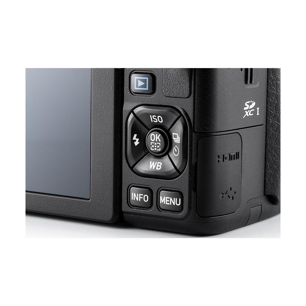 Pentax K-70 DSLR with SMC DA 18-55mm f/3.5-5.6 AL WR Lens (Black)