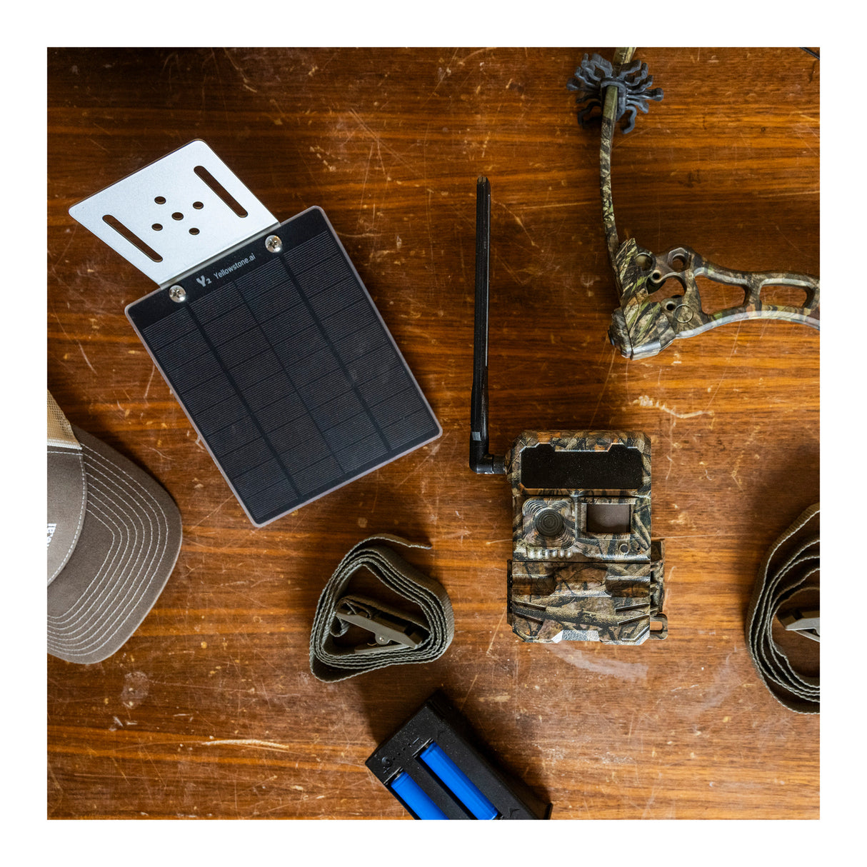 Yellowstone Y2 Black Wide Lens Bundle with Batteries, Solar Panels, and Accessories (4-Pack) - 8